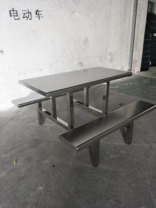 不锈钢餐桌-4人位